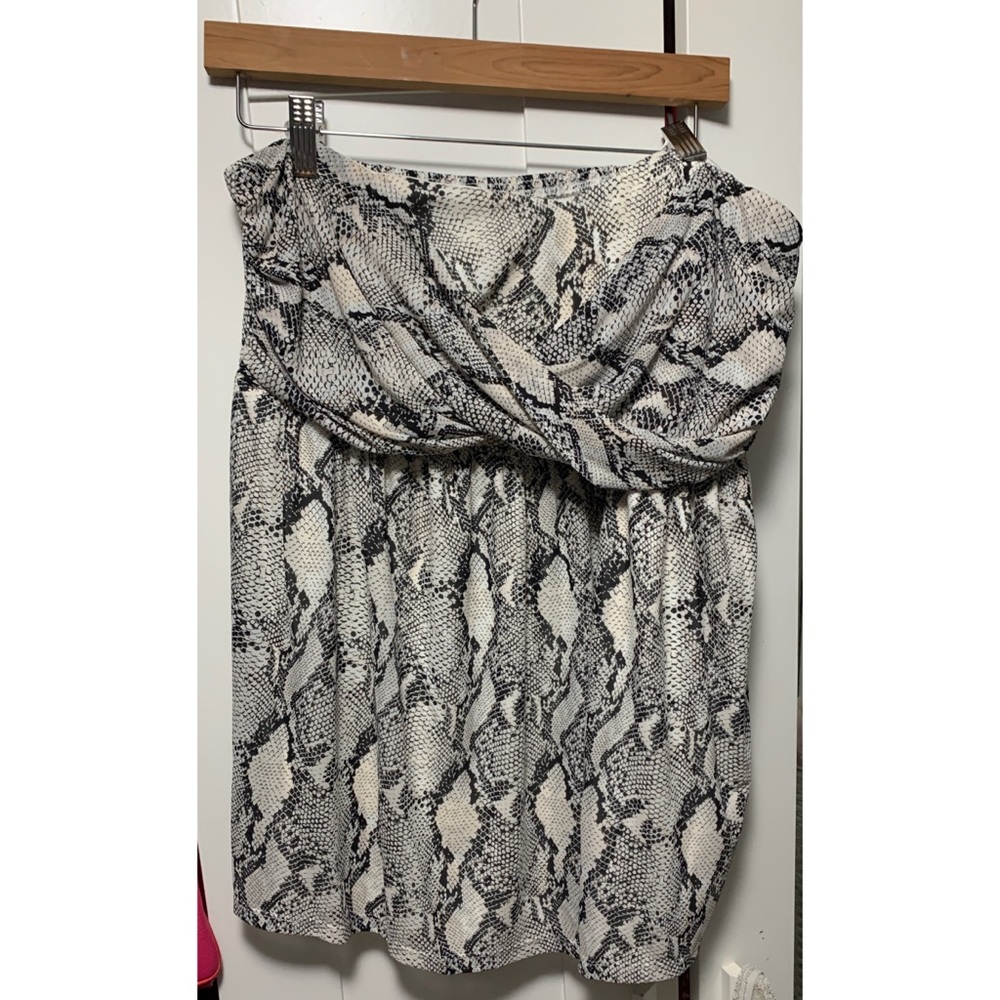 Snake Strapless Babydoll Blouse